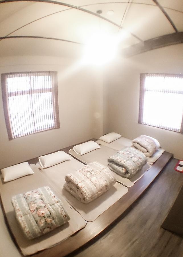 Feb Hostel Tainan Luaran gambar